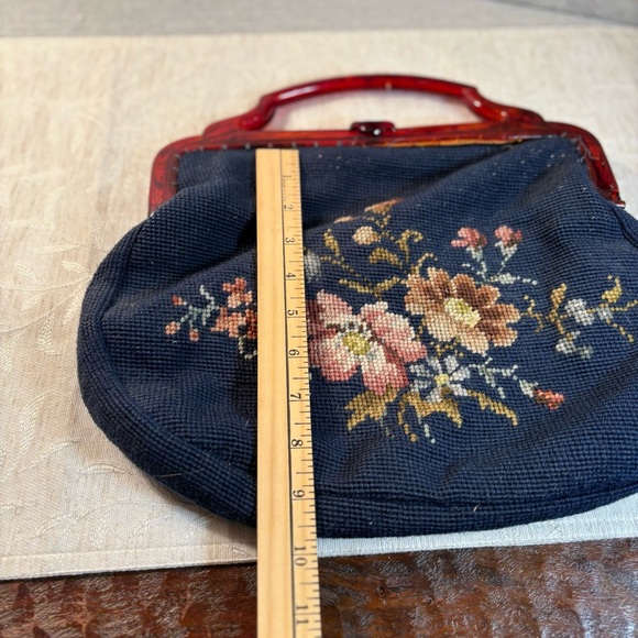 Vintage Sewing Tapestry Bag/Handbag with Bakelite Handle, Blue Floral. Clutch - Picture 5 of 16